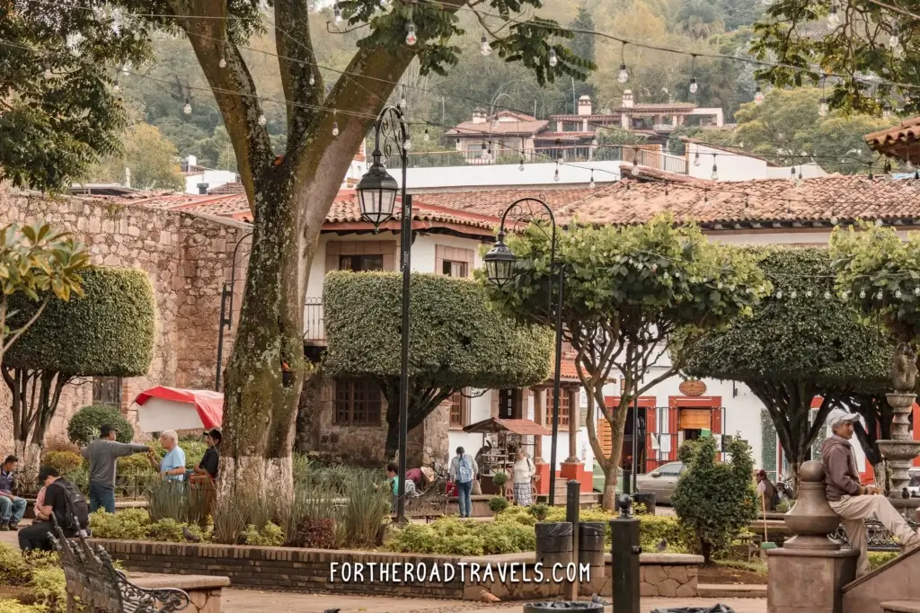 Valle de Bravo Main Plaza