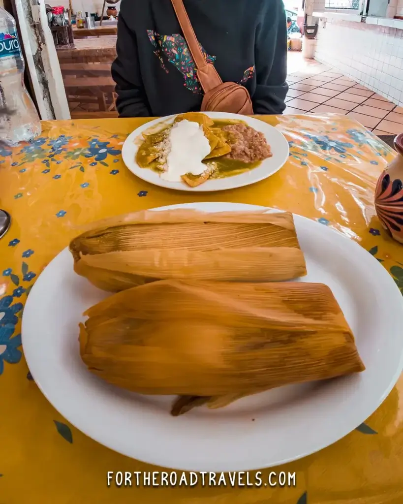 Valle de Bravo Municipal Market Breakfast